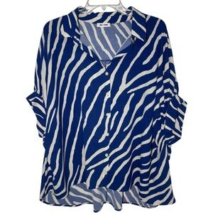 Day + Moon Blue Zebra Print Button-Down Blouse – Size Small‎